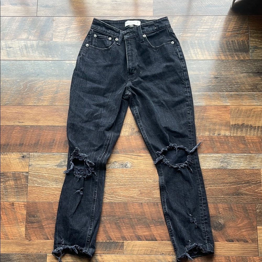 Women's Black Distressed Jeans